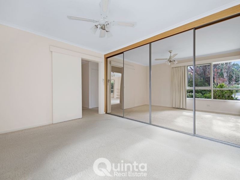 55 Hilltop Crescent, Burwood East VIC 3151