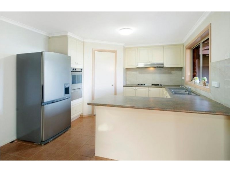 17 Tangerine Drive, Narre Warren South VIC 3805