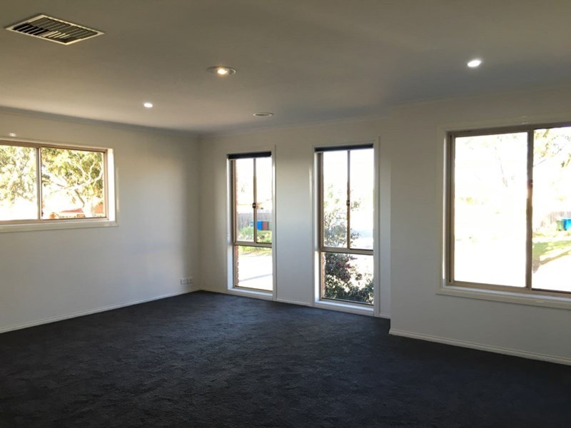 17 Tangerine Drive, Narre Warren South VIC 3805