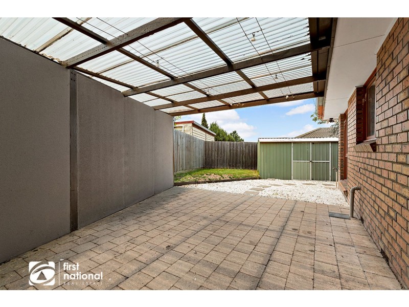 41 Collins Crescent, Berwick VIC 3806