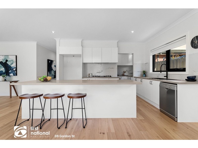 1&2/9 Gordon Street, Croydon VIC 3136