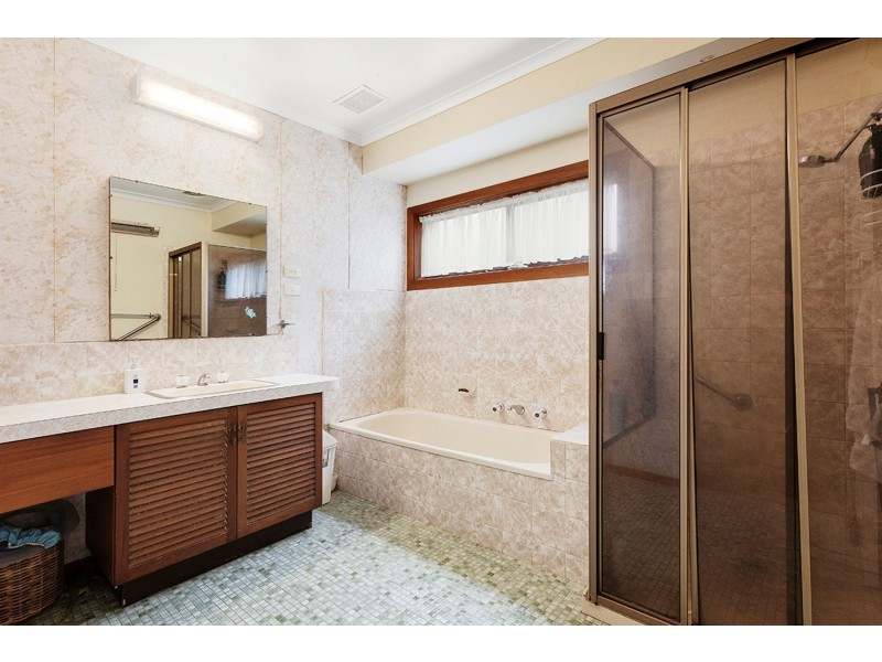 16 Pinevale Court, Boronia VIC 3155