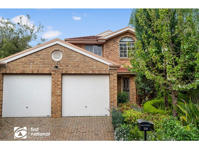39 Silverwood Way, Glen Waverley VIC 3150