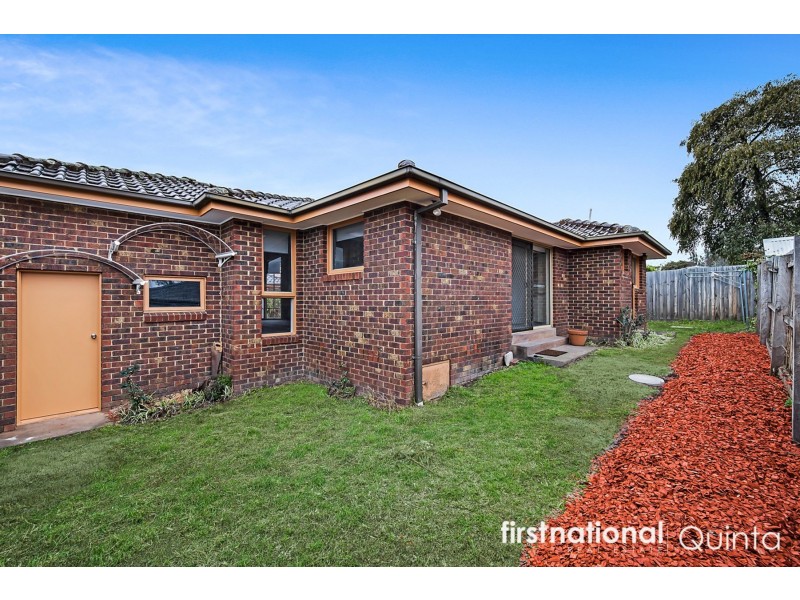 2/142 Terrara Road, Vermont South VIC 3133