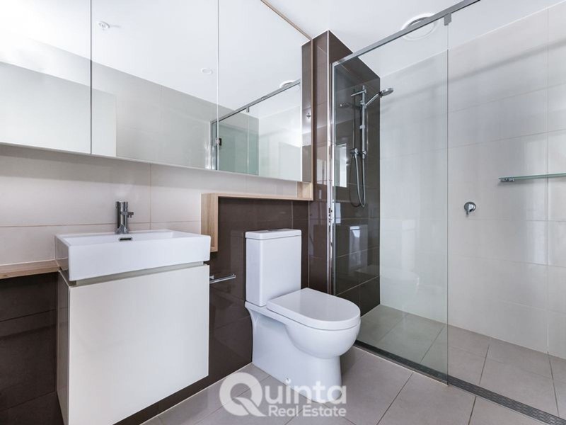 1015/3 Yarra Street, South Yarra VIC 3141