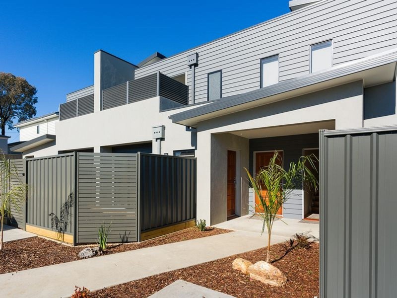 Unit 3/23A Smith Street, North Bendigo VIC 3550