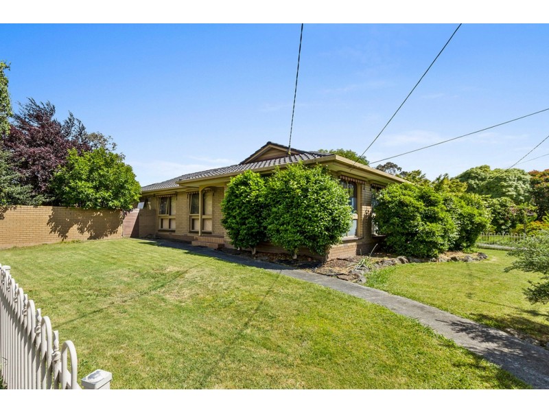 42 Stradella Avenue, Vermont South VIC 3133