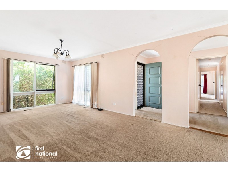 8 Ormiston Close, Wantirna VIC 3152