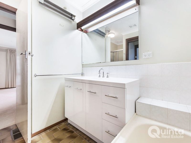 21 Falconer Road, Boronia VIC 3155