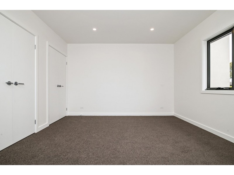 32 Bonview Crescent, Burwood East VIC 3151