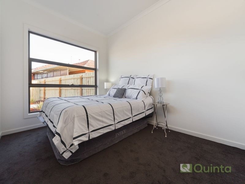 2/4 Cherry Court, Lalor VIC 3075