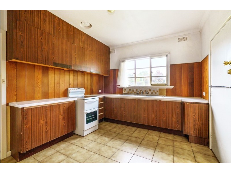 12 Orana Street, Blackburn VIC 3130