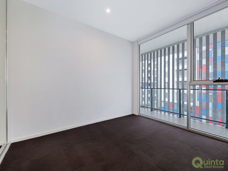 304/337 Stud Road, Wantirna South VIC 3152