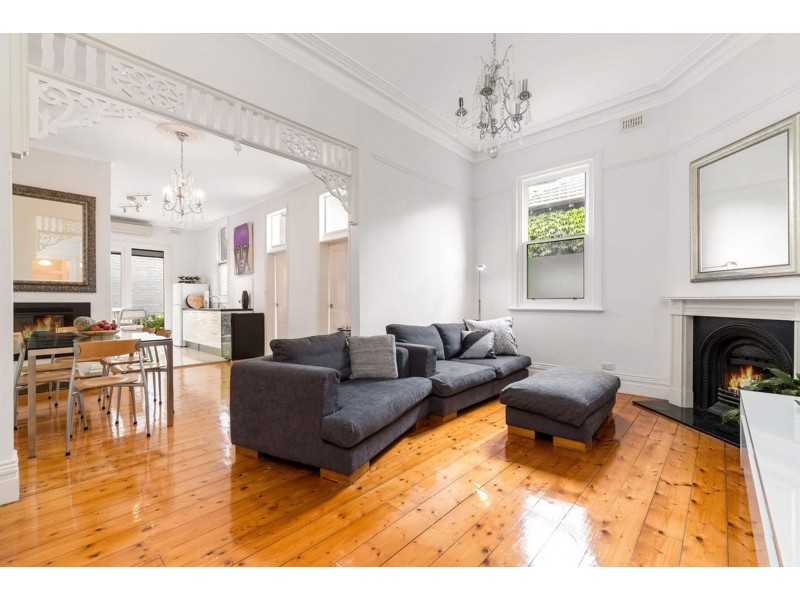 4 Cowderoy Street, St Kilda West VIC 3182