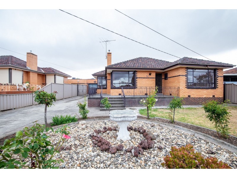 28 Kingsway Drive, Lalor VIC 3075