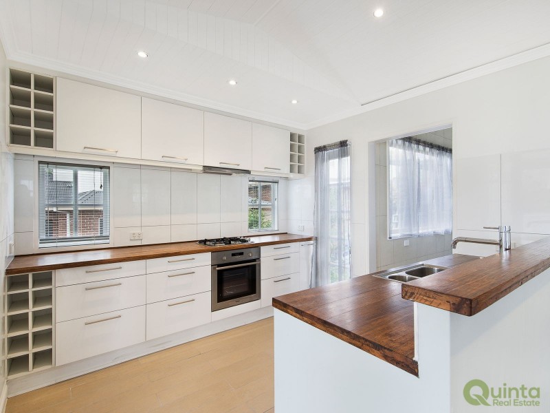 9 Canterbury Road, Montrose VIC 3765