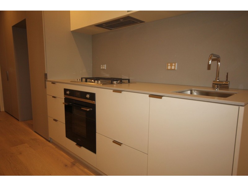 102/808-818 Sydney Road, Brunswick VIC 3056