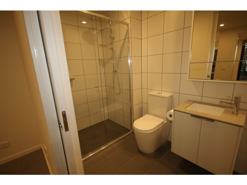 102/808-818 Sydney Road, Brunswick VIC 3056