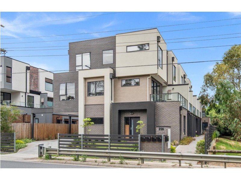 4/256 Wantirna Road, Wantirna VIC 3152