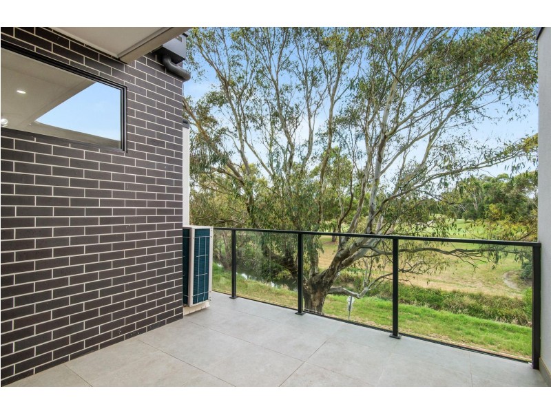 4/256 Wantirna Road, Wantirna VIC 3152