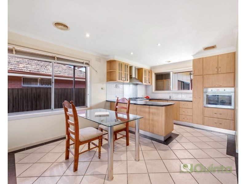 8 Stephen Court, Thomastown VIC 3074