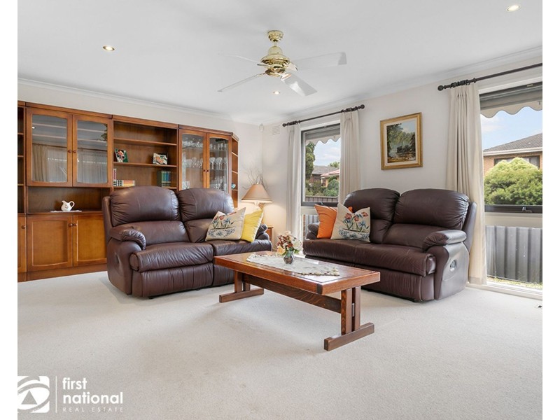 13 Selbourne Way, Mulgrave VIC 3170