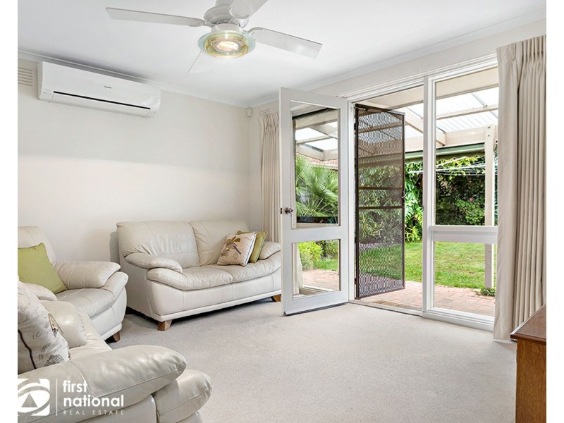 13 Selbourne Way, Mulgrave VIC 3170