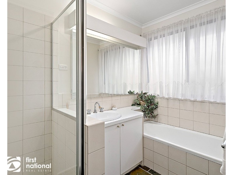 13 Selbourne Way, Mulgrave VIC 3170