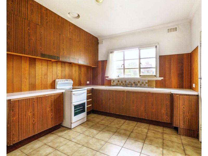 12 Orana Street, Blackburn VIC 3130