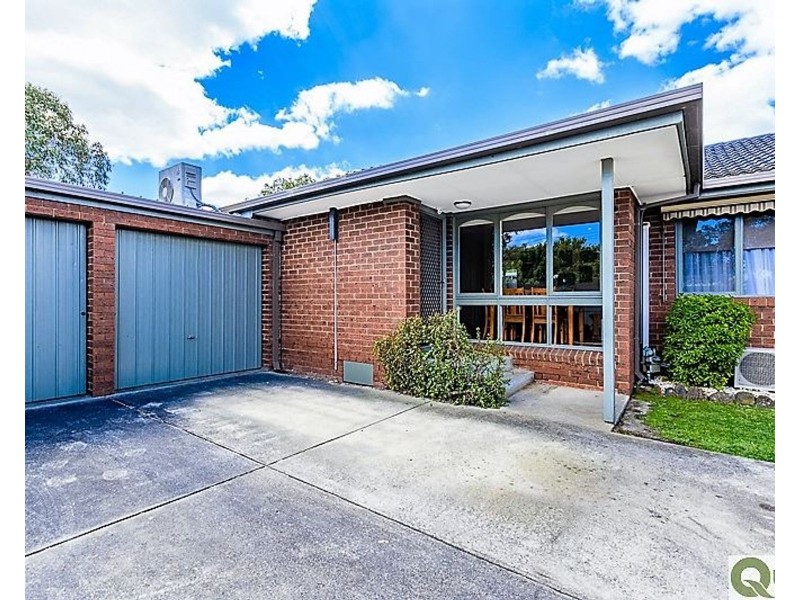 4/3 Crewe Road, Hughesdale VIC 3166