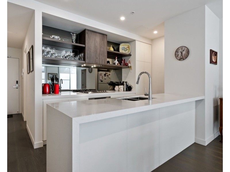 212/1 Charlnet Drive, Vermont South VIC 3133