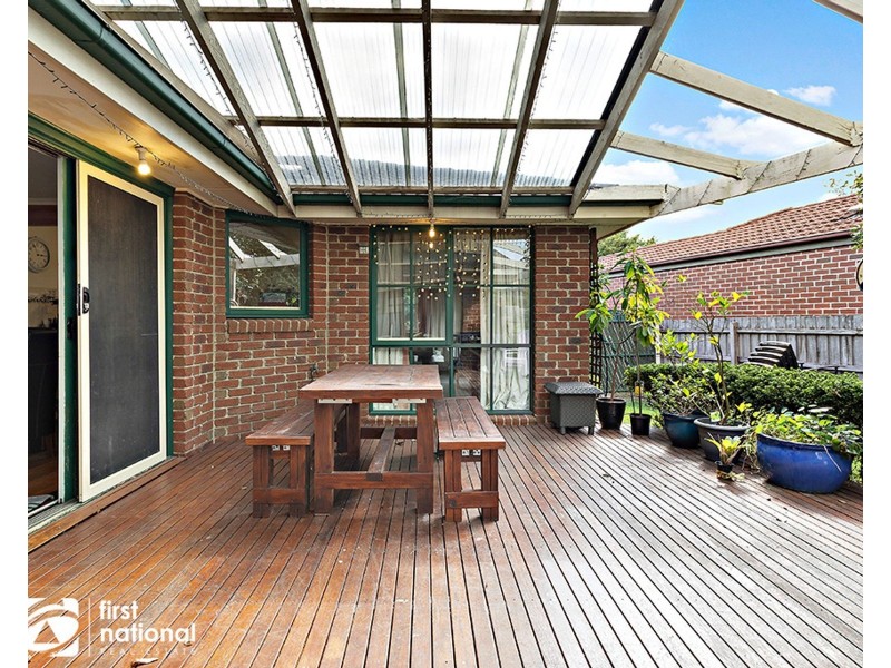 10 Confait Court, Berwick VIC 3806