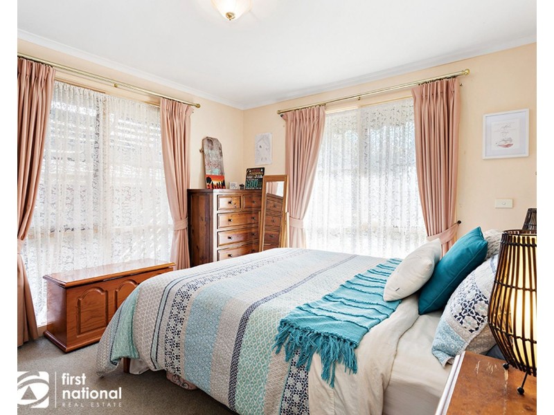 10 Confait Court, Berwick VIC 3806