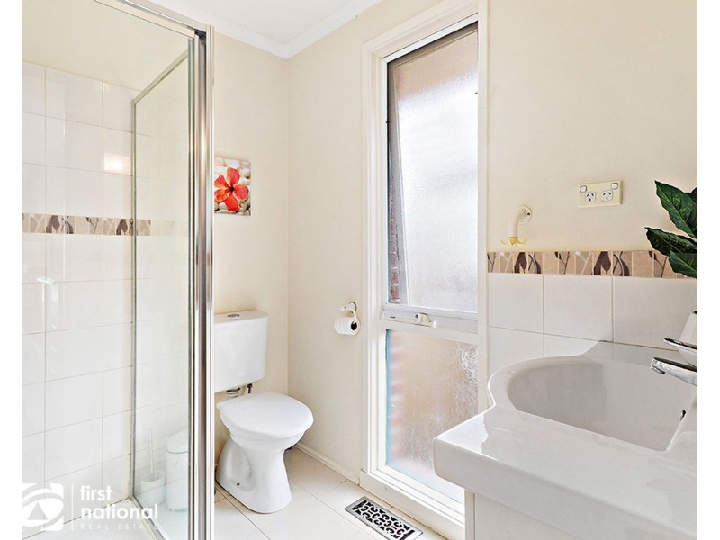 10 Confait Court, Berwick VIC 3806