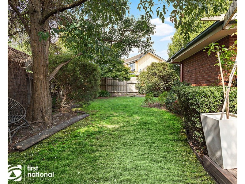 10 Confait Court, Berwick VIC 3806