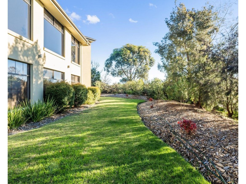7 Nicklaus Place, Chirnside Park VIC 3116