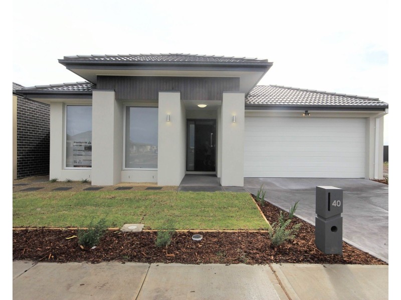 40 Antonio Road, Tarneit VIC 3029