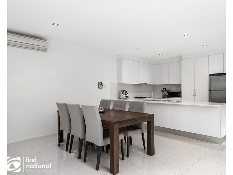 90 Rim Cross Drive, Keilor East VIC 3033