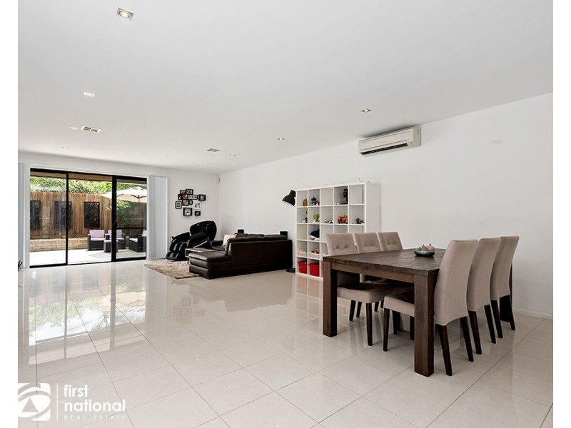 90 Rim Cross Drive, Keilor East VIC 3033