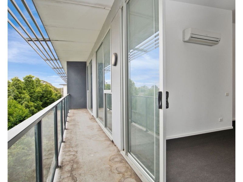 305/337 Stud Road, Wantirna South VIC 3152