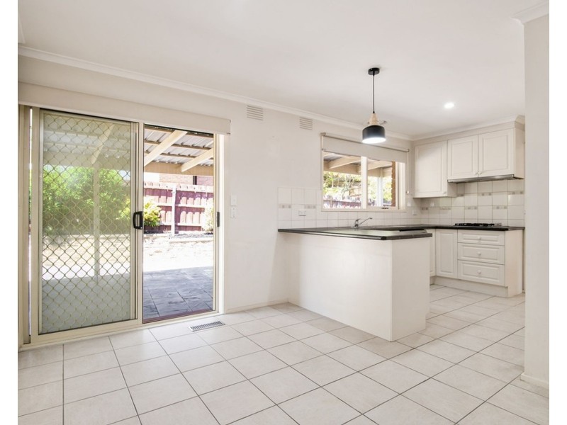 23 Hanover Road, Vermont South VIC 3133