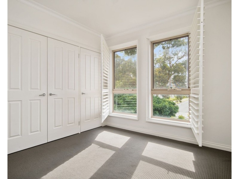 1/56 Livingstone Road, Vermont South VIC 3133