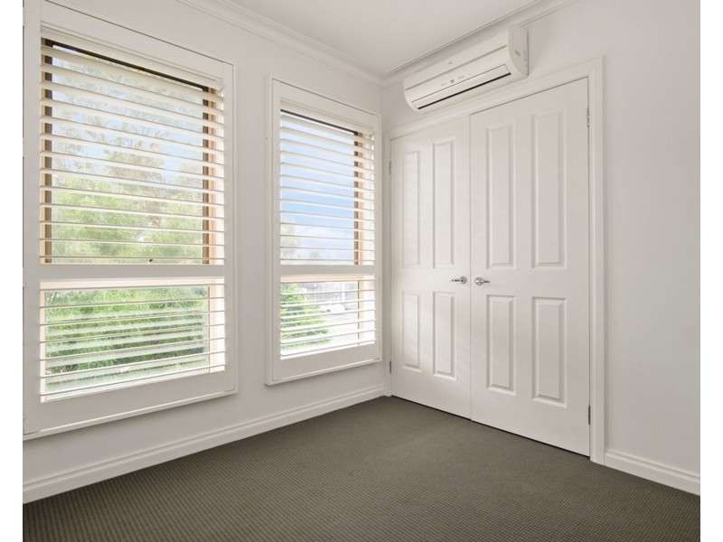 1/56 Livingstone Road, Vermont South VIC 3133