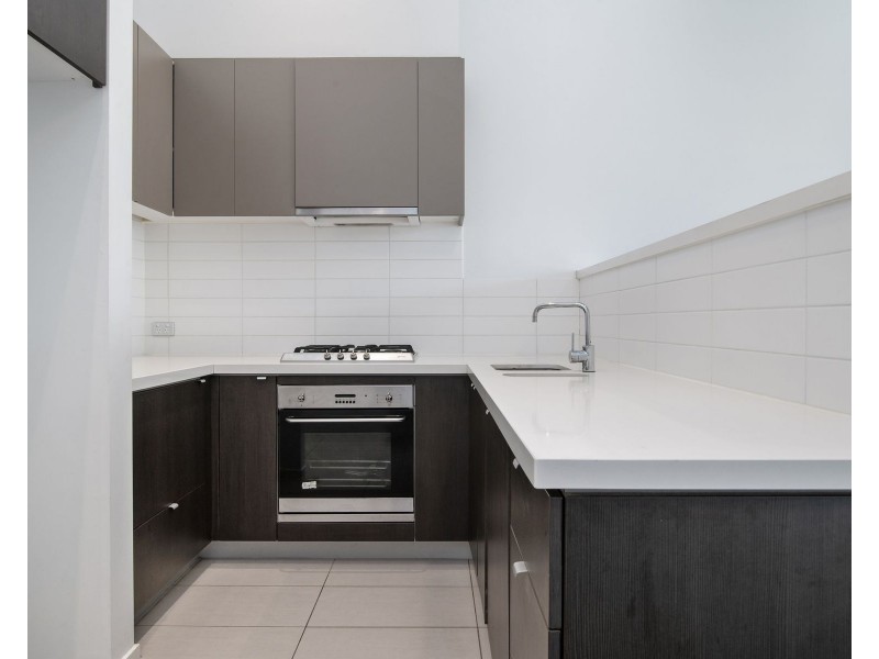 305/337 Stud Road, Wantirna South VIC 3152