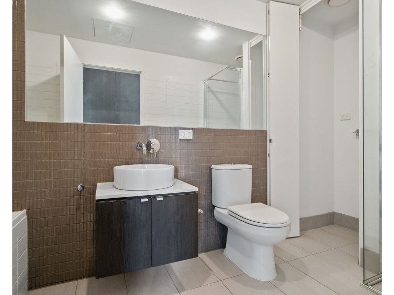 305/337 Stud Road, Wantirna South VIC 3152