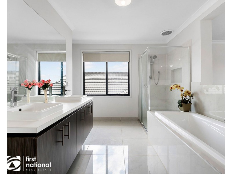 21 Everglades Street, Lyndhurst VIC 3975