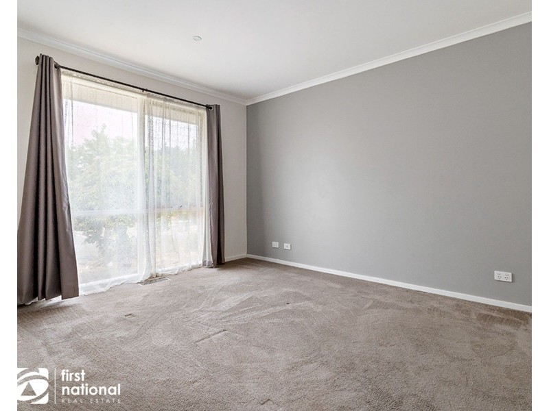 41 Collins Crescent, Berwick VIC 3806