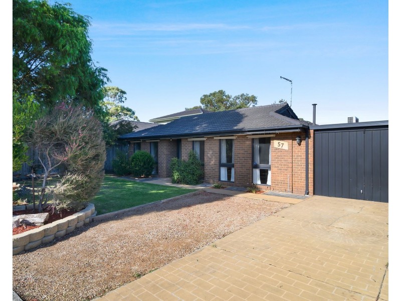 57 Whimbrel Crescent, Carrum Downs VIC 3201
