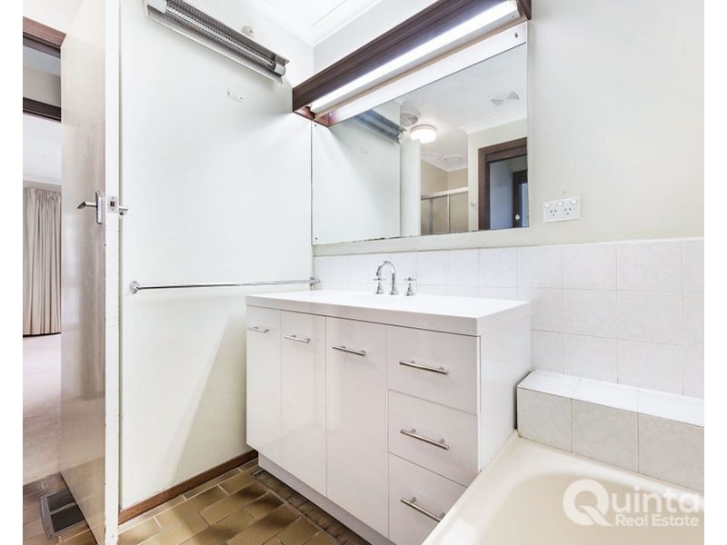 21 Falconer Road, Boronia VIC 3155