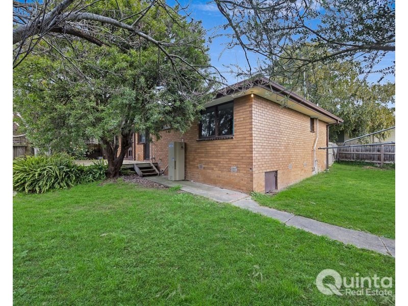 21 Falconer Road, Boronia VIC 3155